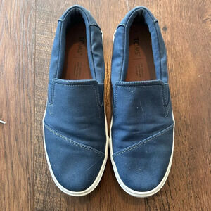 Tom's Classic Slip On Sneakers Navy‎ size 7